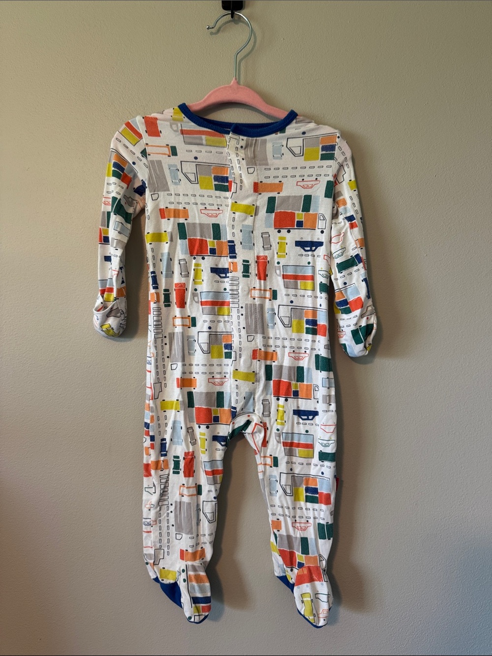 Magnetic Me 3-6 months